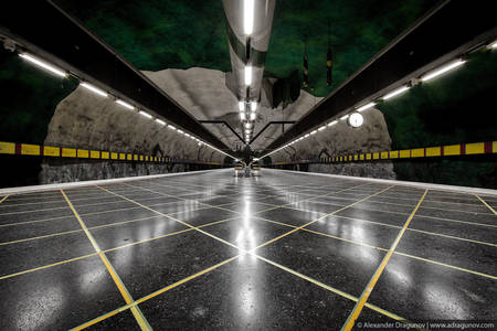 Stockholm Metro 02.jpg